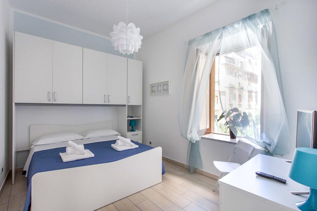 Apartamento San Paolo House Península Sorrentina Habitación foto